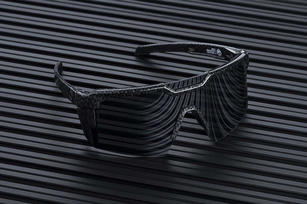 carbon_fiber_06.jpg