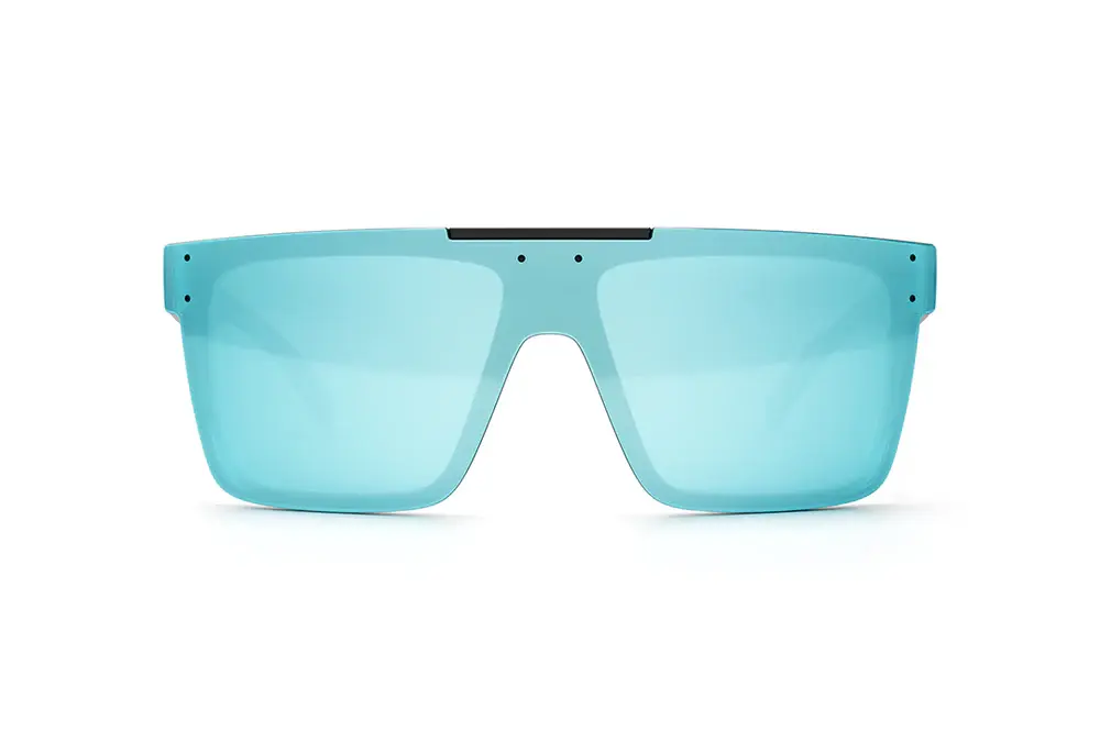QTR_Arctic-Chrome-Front.webp