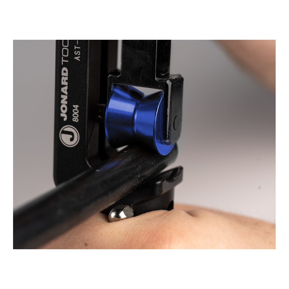Jonard Tools AST-200 CableSaber Armored Mid-Span Cable Slit & Ring Tool (4 - 28.6 mm) – product view 11