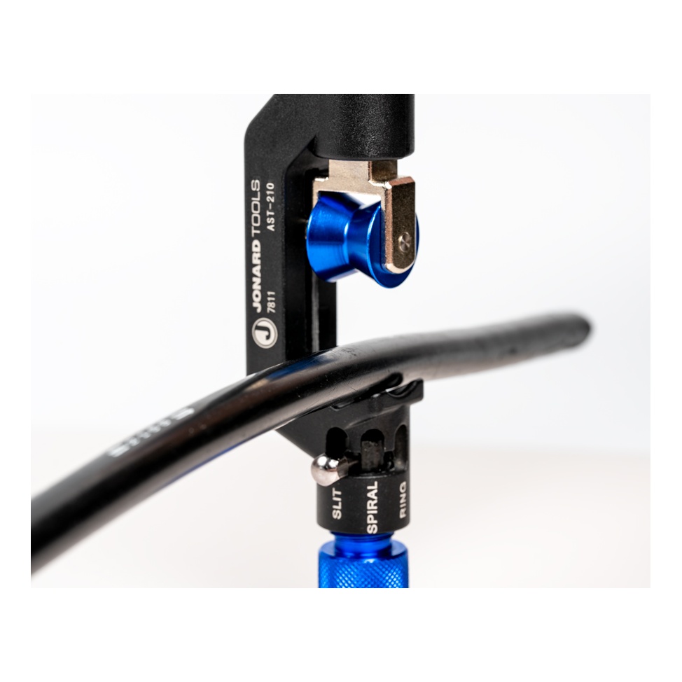 Jonard Tools AST-210 CableSaber+ Armored Mid-Span Cable Slit & Ring Tool (4 - 30 mm) – product view 4