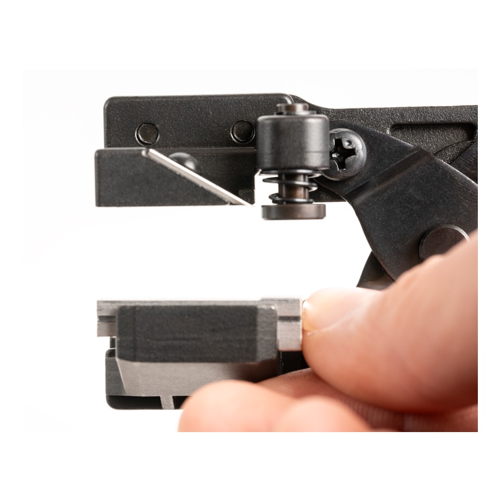 Jonard Tools CSHP-1123K Cable Shaving Plier Kit for Buffer Tubes, 1.1 - 2.3 mm – product view 7