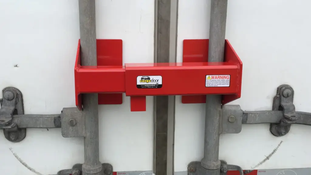 1-Heavy-Duty-Cargo-Door-Lock-No-Extension-Installed-red-KD_1296x.webp