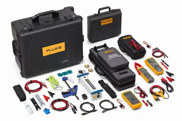 Fluke PVA-1500HE2 I-V Curve Tracer, Insulation, Clamp and Multimeter Kit (FLUKE-SOL-INS87-KIT​)