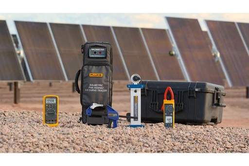 Fluke PVA-1500HE2 I-V Curve Tracer, Clamp and Multimeter Kit